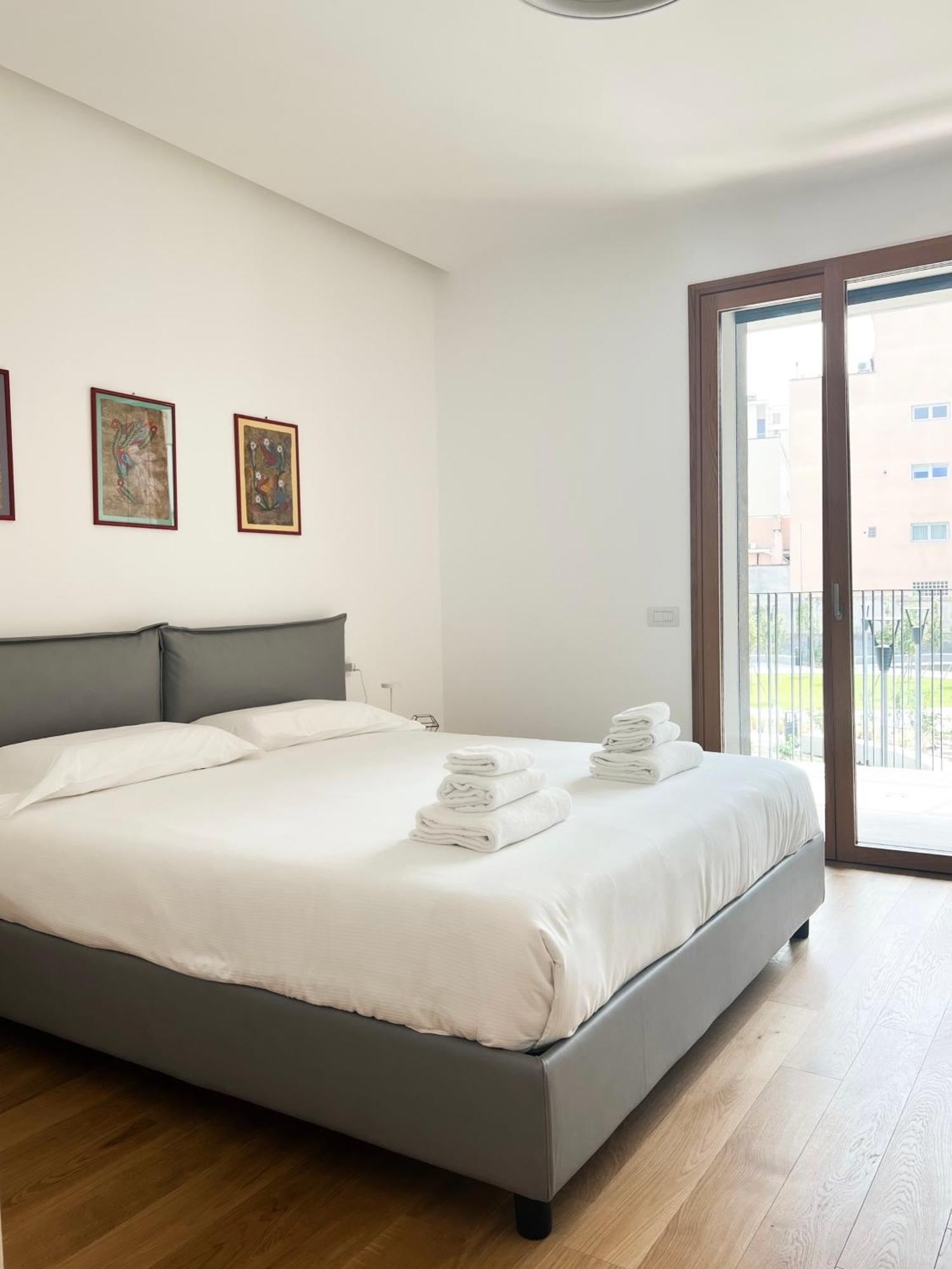 Comecasa Modern Terraced & Palestra Apartment มิลาน ภายนอก รูปภาพ