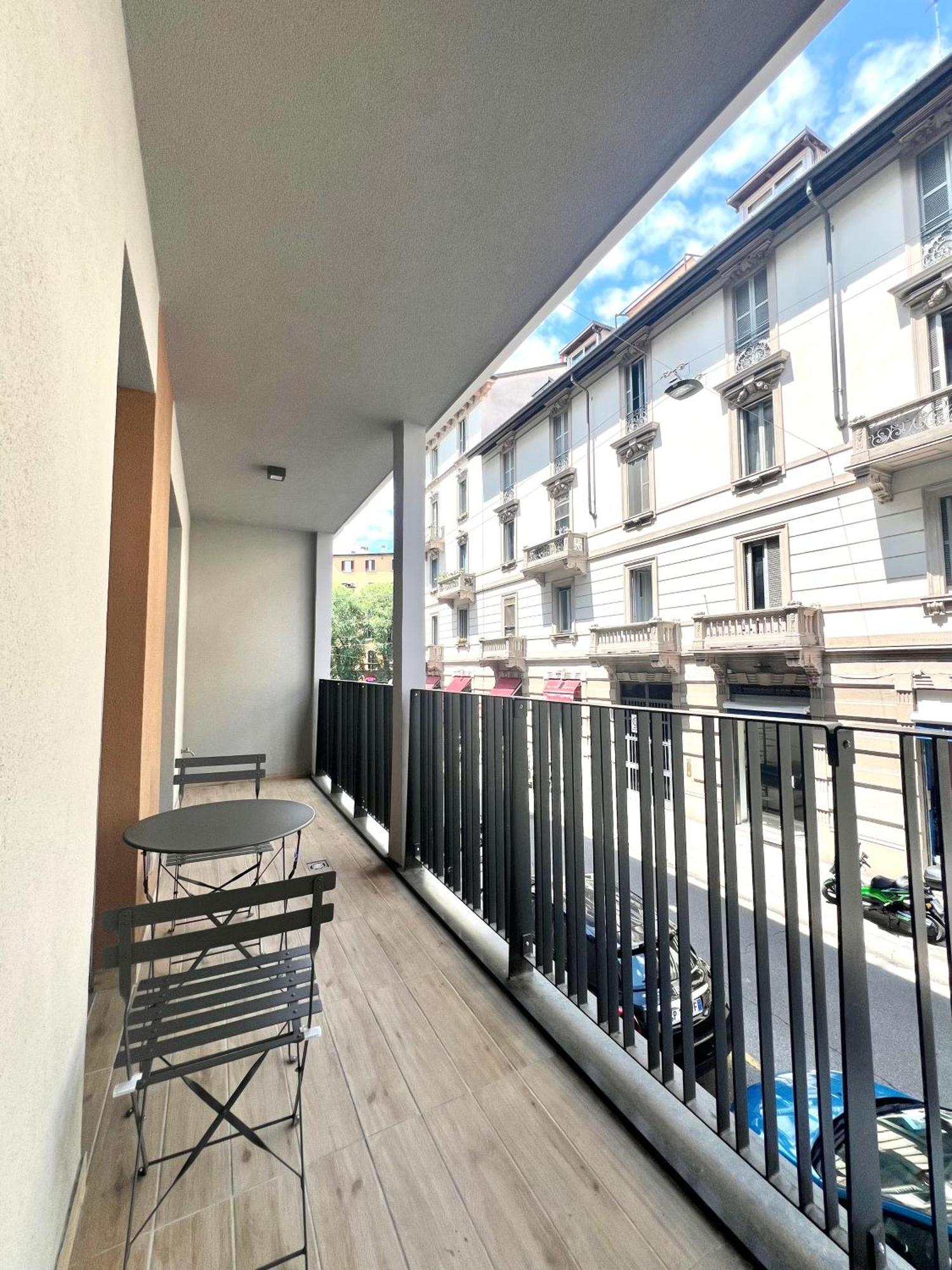 Comecasa Modern Terraced & Palestra Apartment มิลาน ภายนอก รูปภาพ