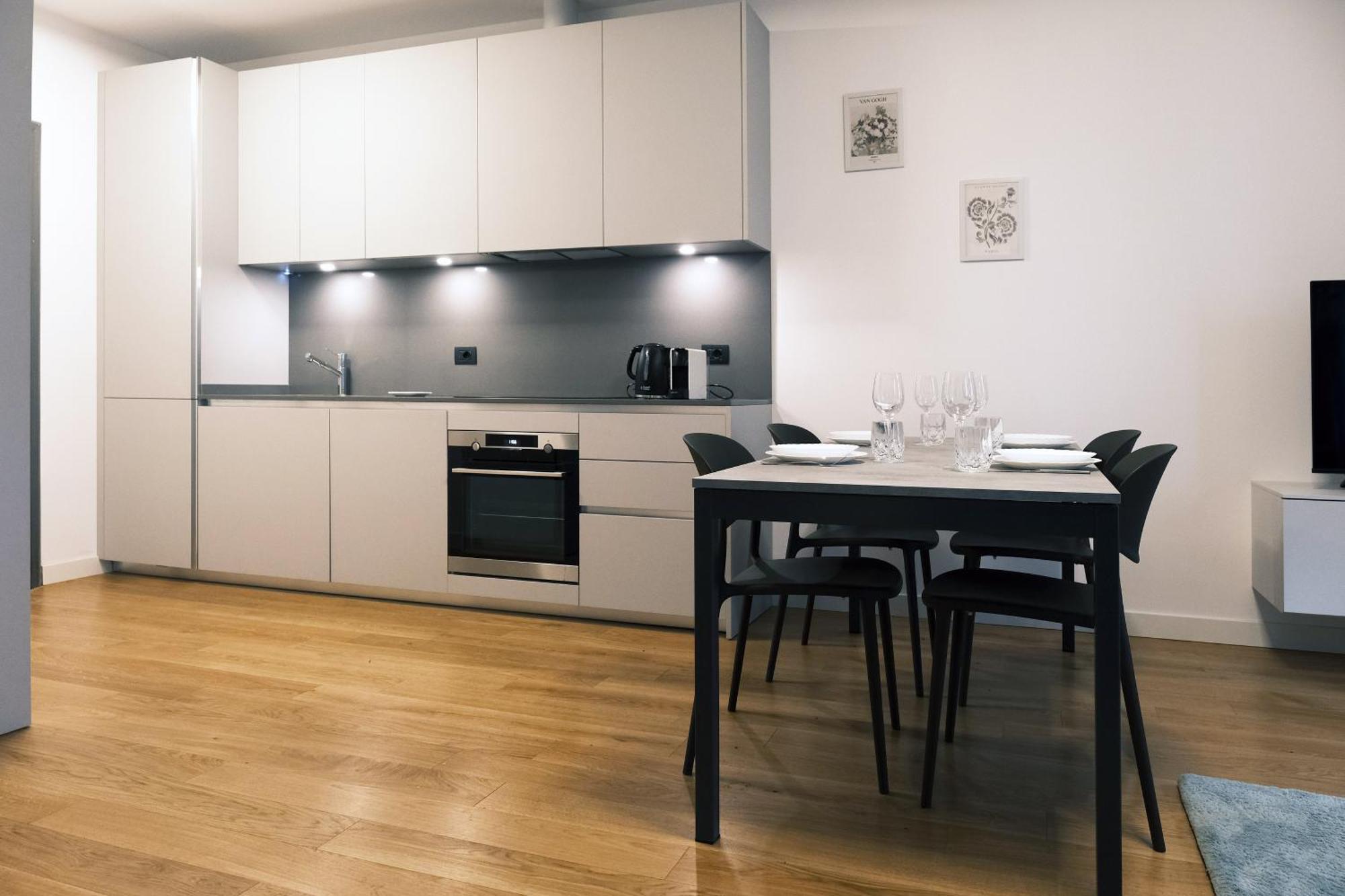 Comecasa Modern Terraced & Palestra Apartment มิลาน ภายนอก รูปภาพ