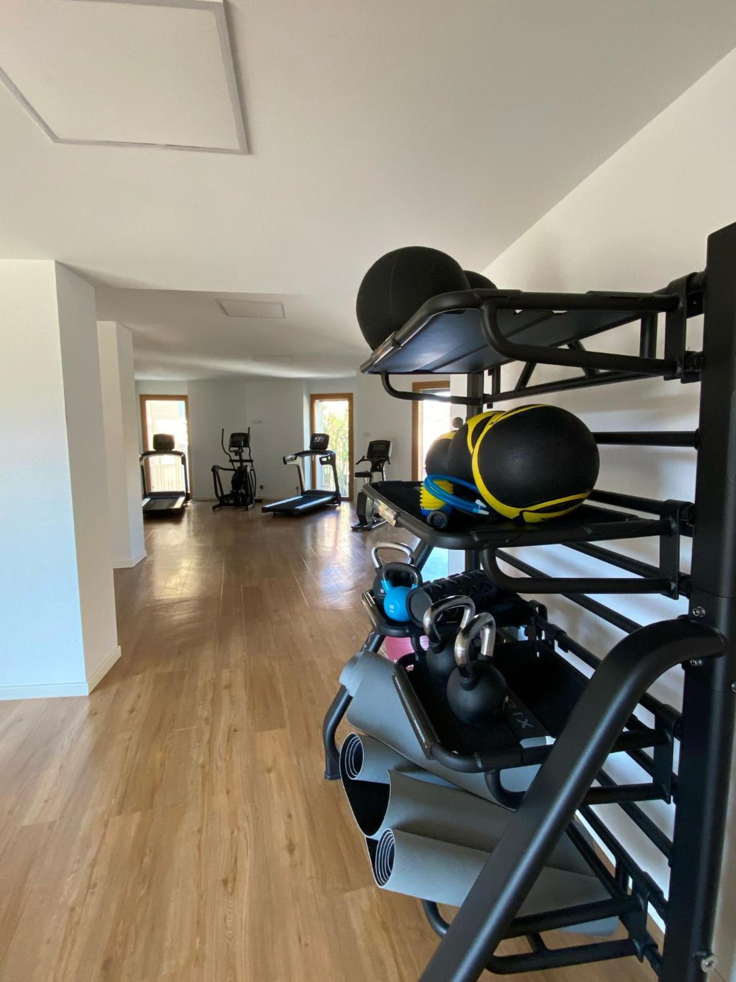 Comecasa Modern Terraced & Palestra Apartment มิลาน ภายนอก รูปภาพ